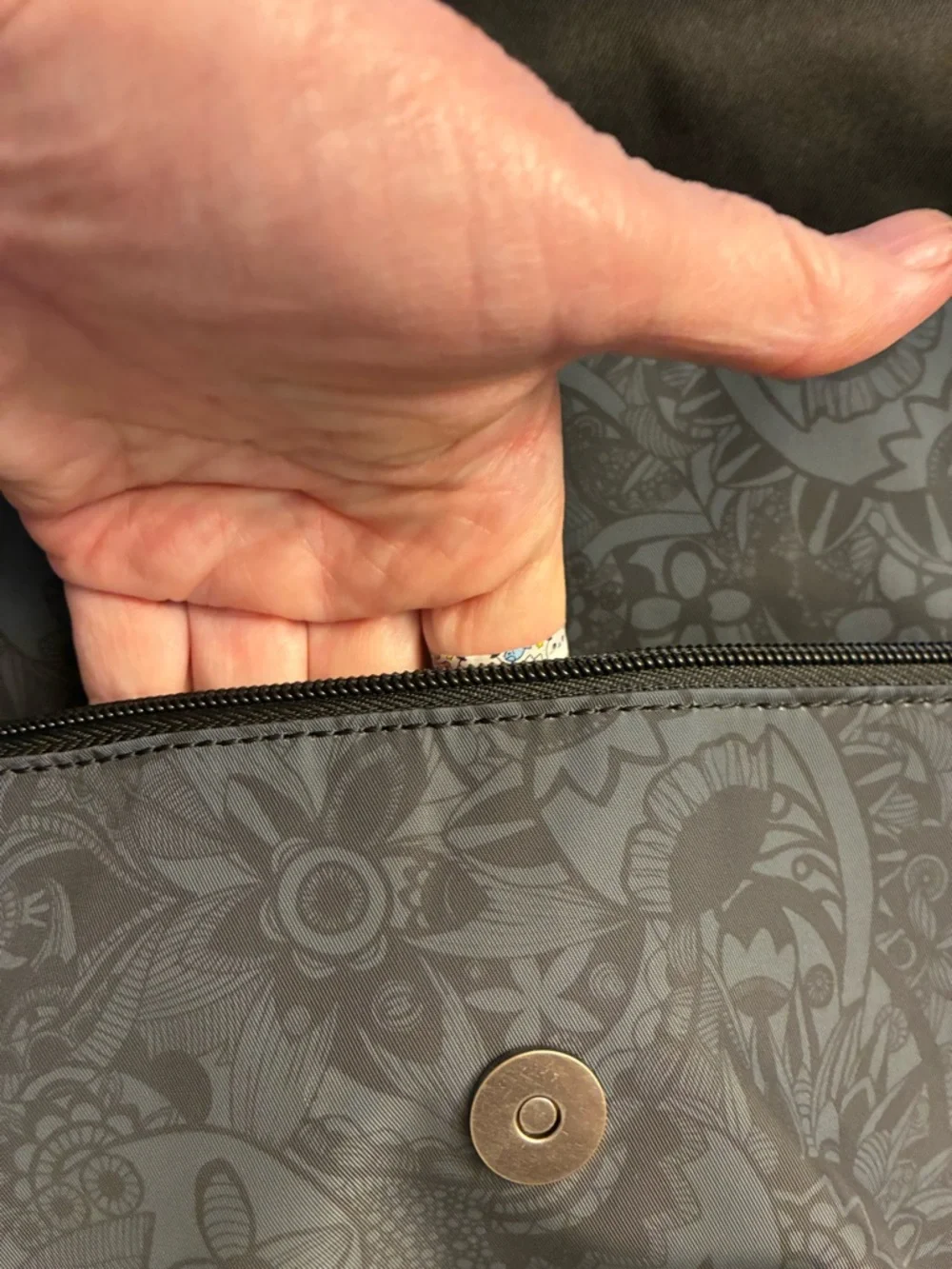 Sakroots Floral Print Gray Backpack - Picture 4 of 8
